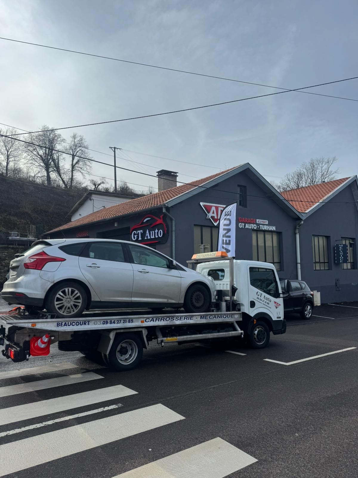 Camion d'assistance GT Auto